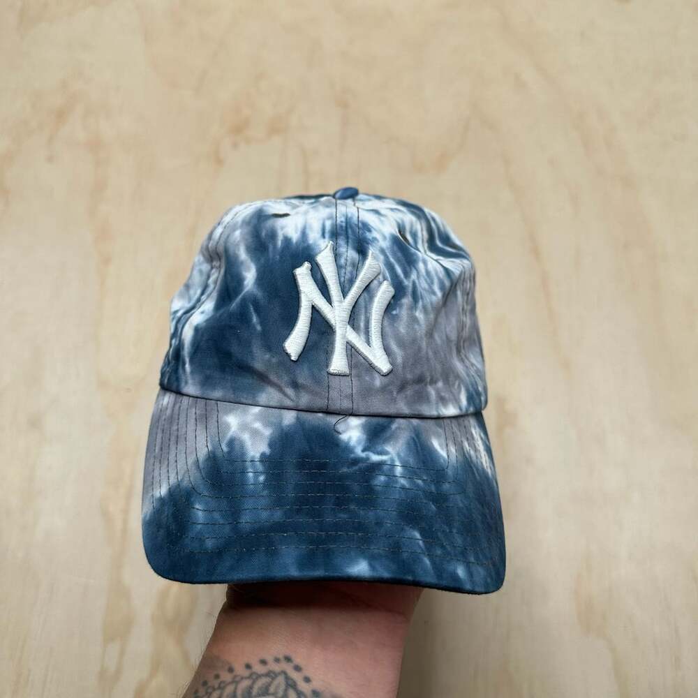'47 Brand New York Yankees Tie-Dye Clean Up Adjustable Hat